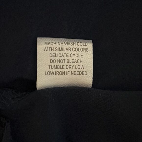 Nina Leonard Navy Blue Jersey V- neck Tunic Blouse with Chiffon Hem Size Small - Picture 8 of 8